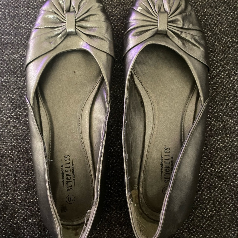 Seychelles Silver Flats with Bow Detail